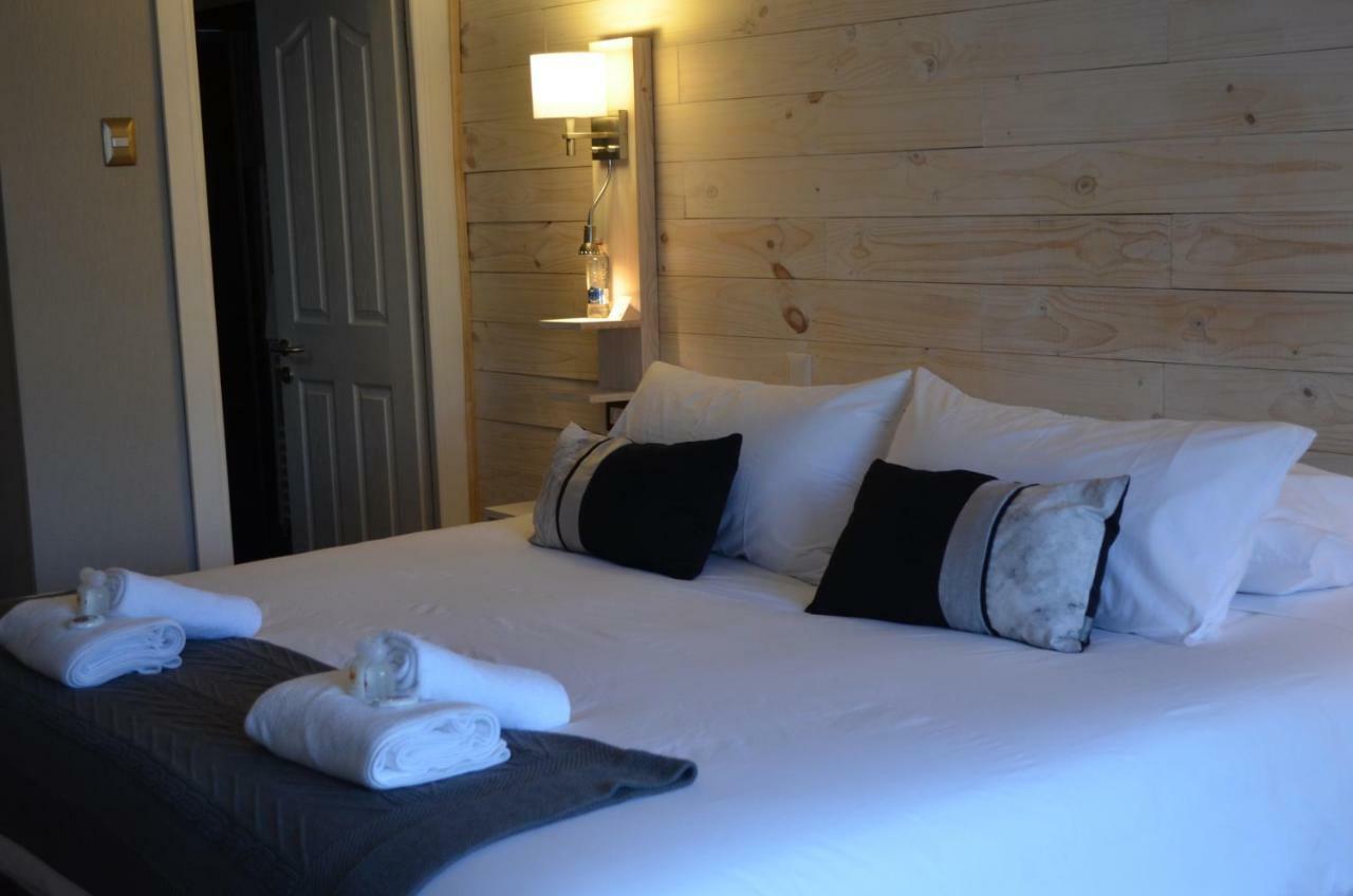 Hostal Boutique Puerta Roja Пунта-Аренас Екстер'єр фото