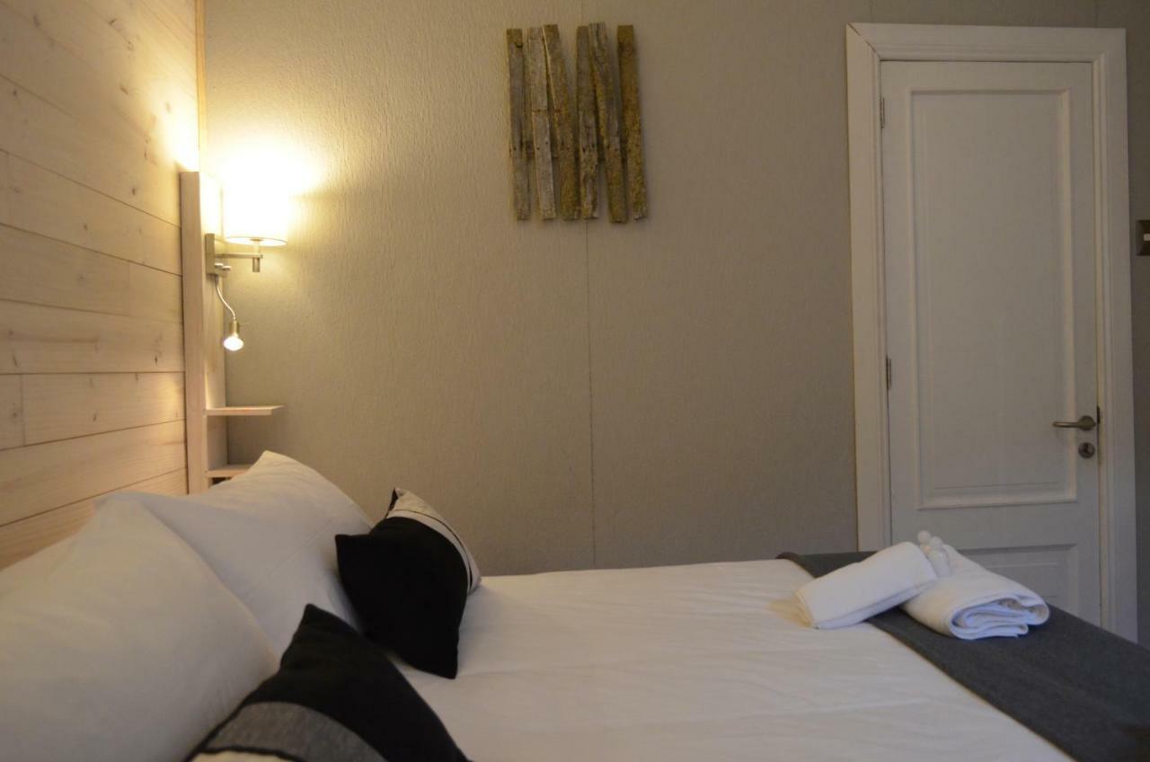 Hostal Boutique Puerta Roja Пунта-Аренас Екстер'єр фото